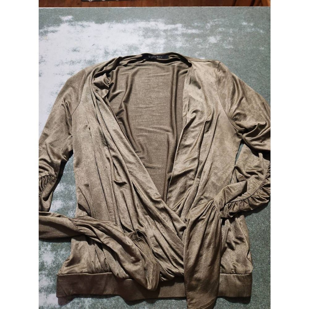 Black Halo olive green wrap v neck blouse sz Small